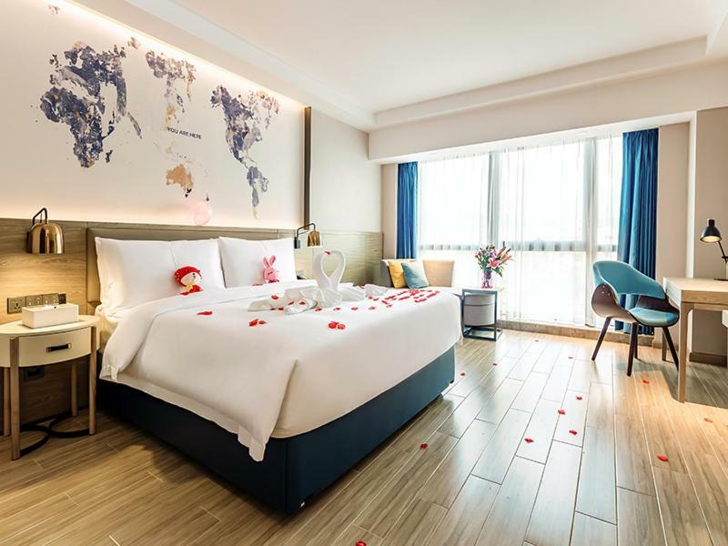 Kyriad Marvelous Hotel Shenzhen Exterior foto